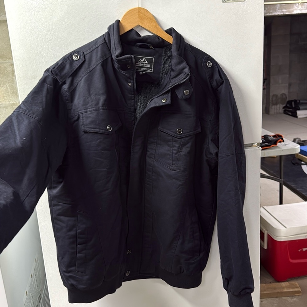 NWOT Men’s Bomber Jacket size large